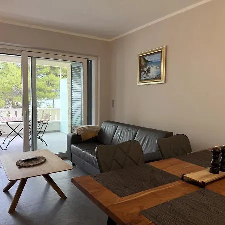 Two Bedroom Sea View *